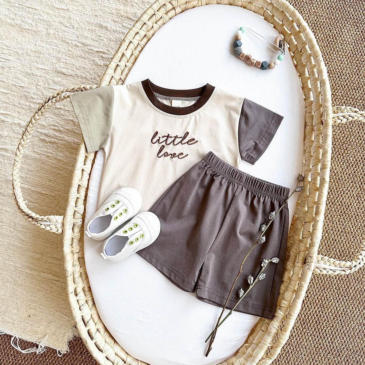 Little Love Embroidery Set