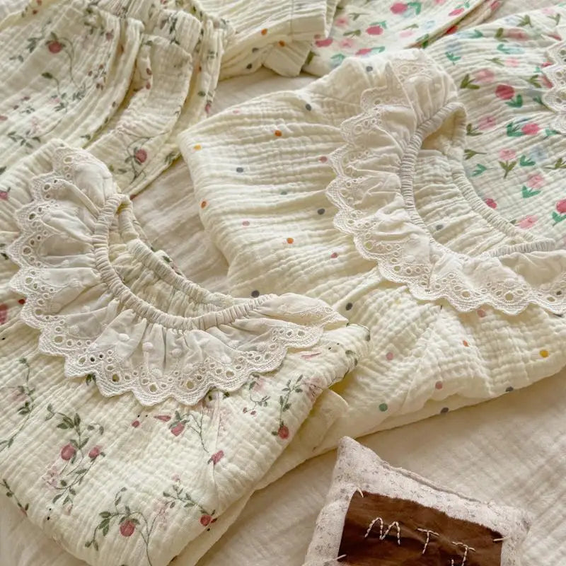 Girls Pattern Lace Set