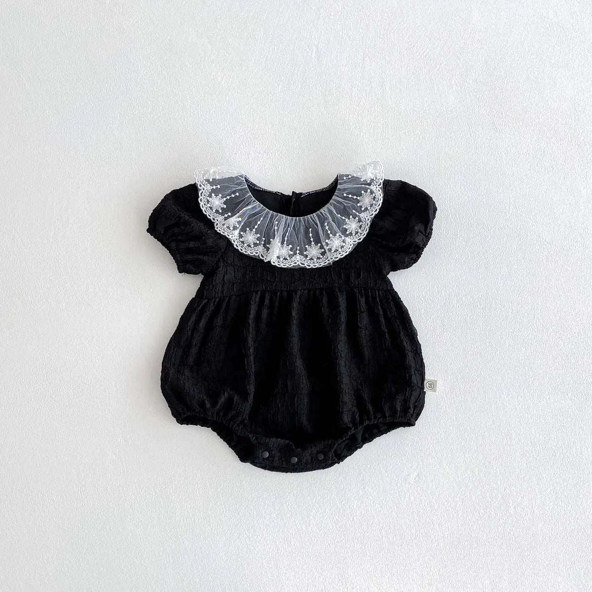 Star Embroidery Lace Collar Romped