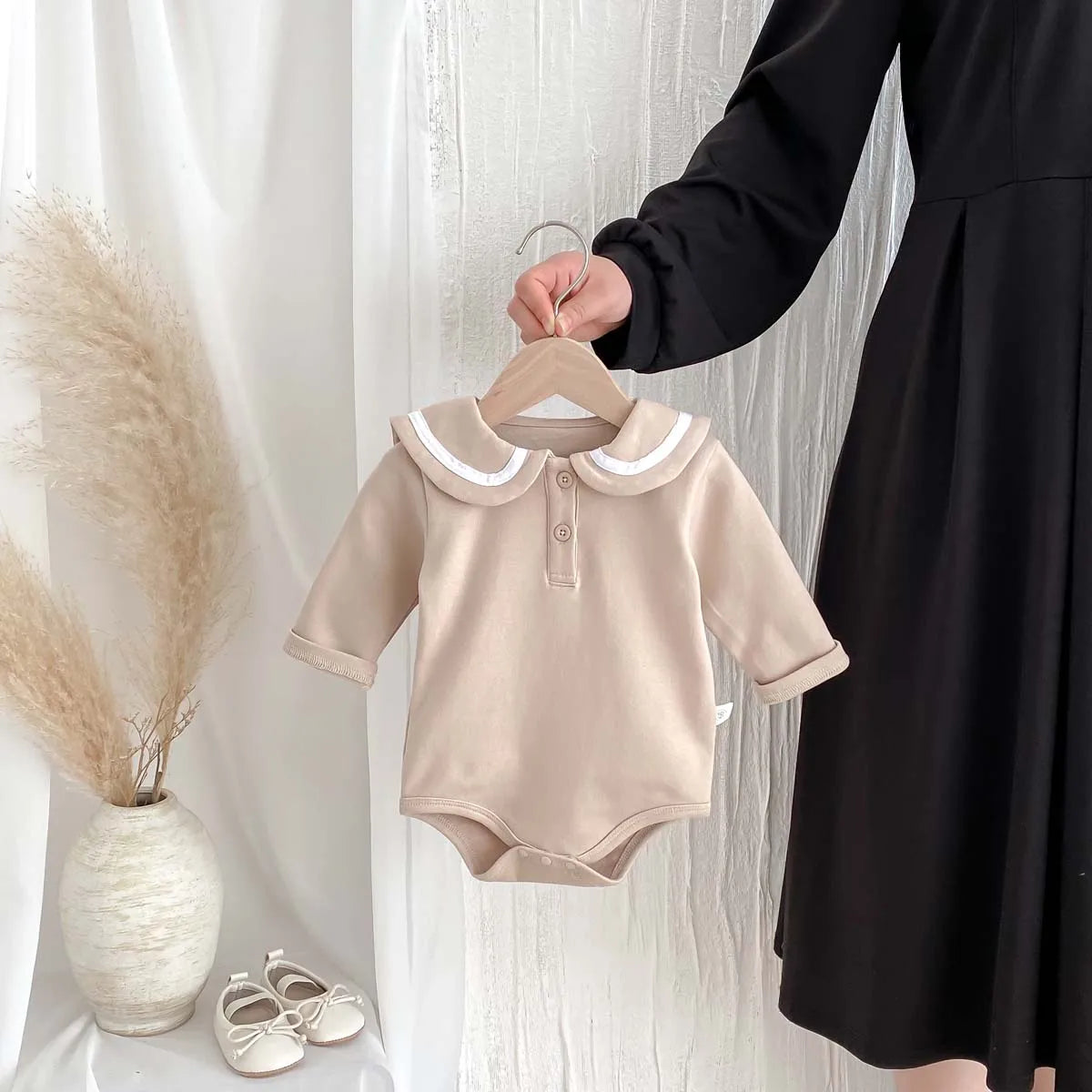 Cute Collar Contrast Bodysuit