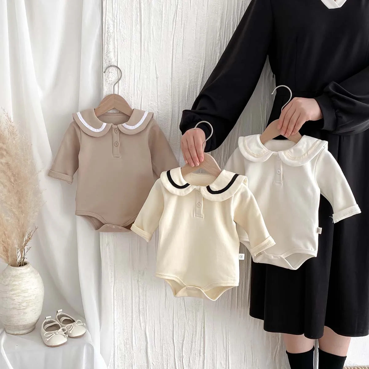 Cute Collar Contrast Bodysuit