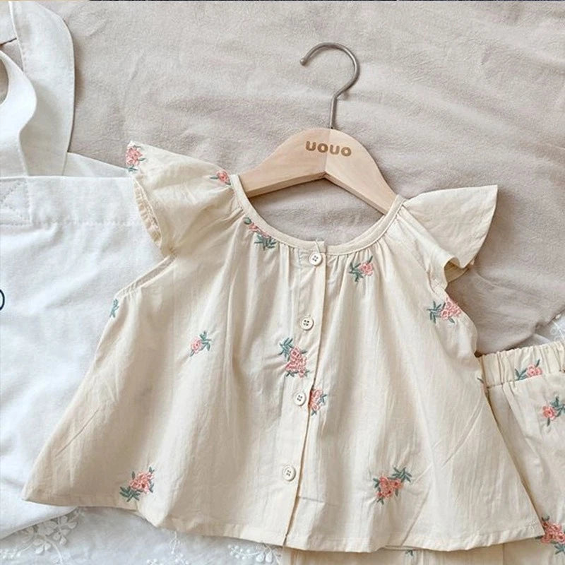 Flying Sleeve Floral Embroidery Set