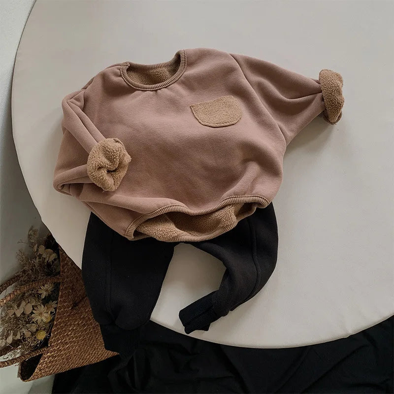 Unisex Fleece Pullover with Pocket
