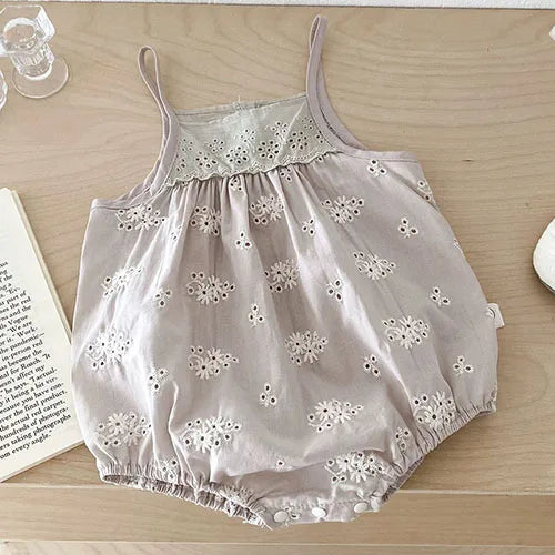 Sleeveless Lace Splicing Romper