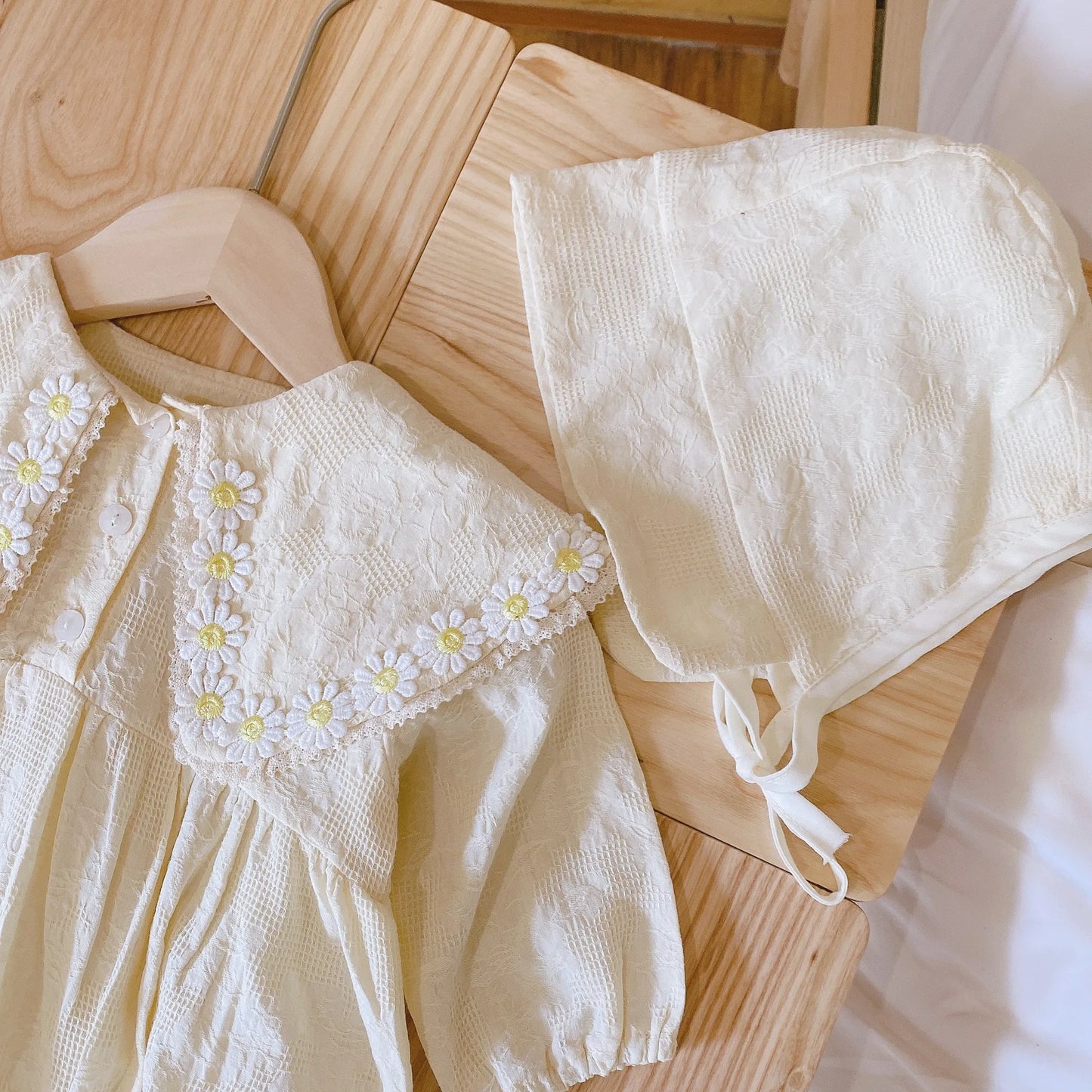 Daisy Embroidery Big Collar Romper and Hat