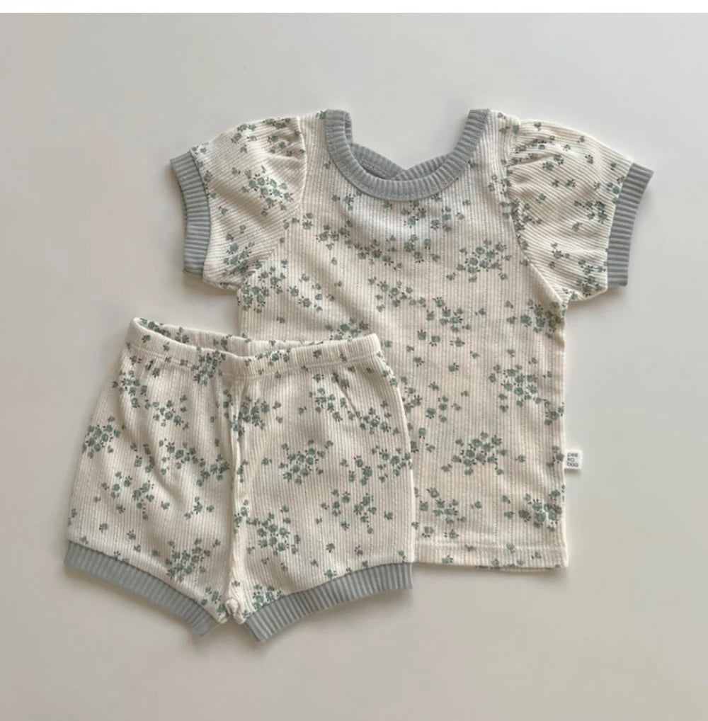 Floral Cross Knit Set