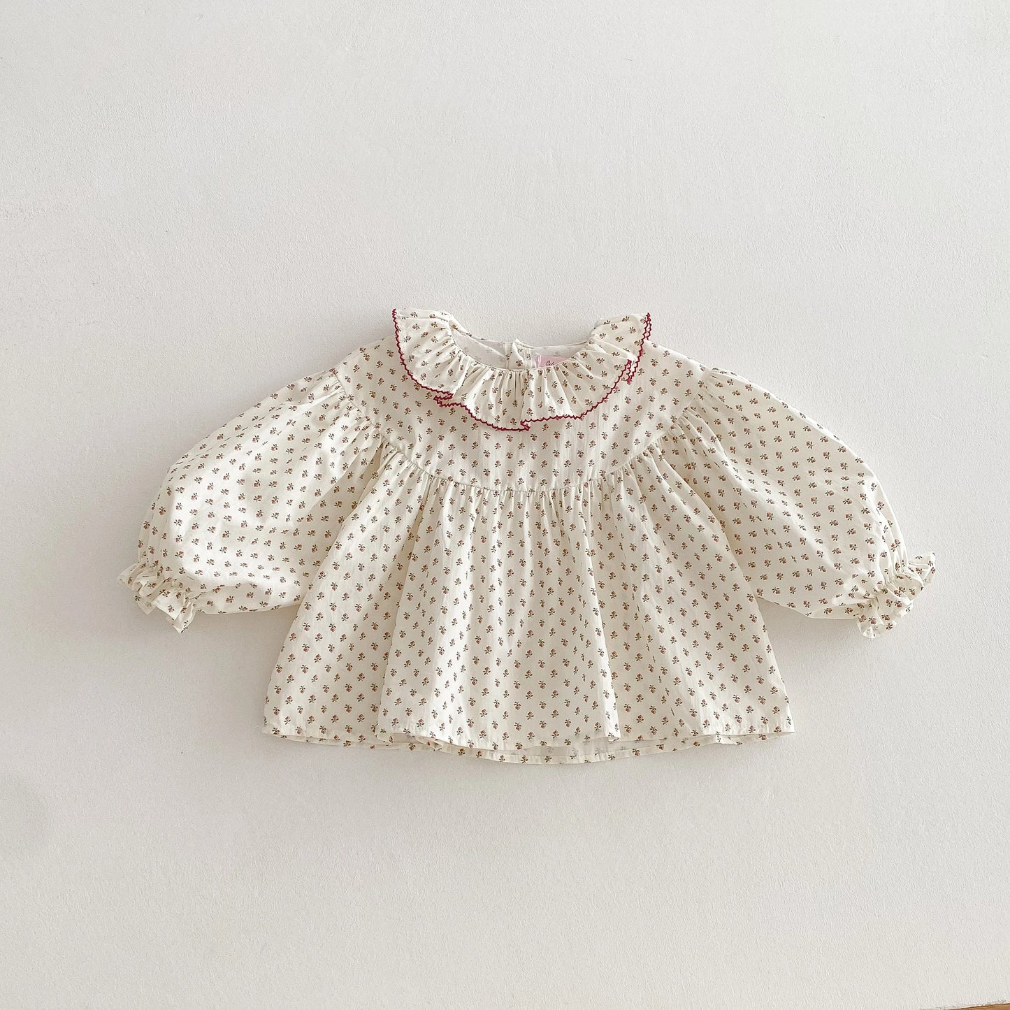 Floral Lantern Sleeve Blouse