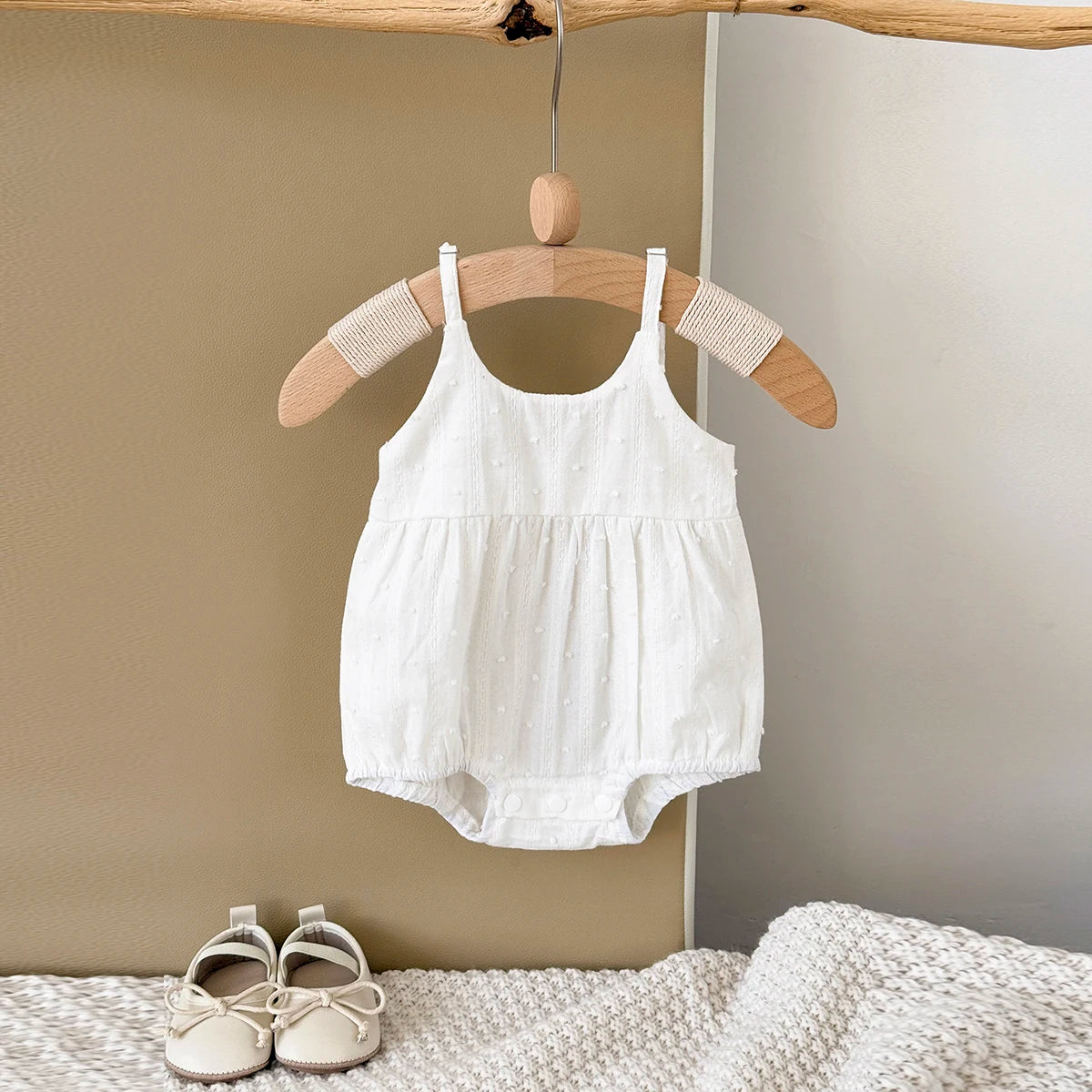 Casual Thin Dotted Embroidery Romper