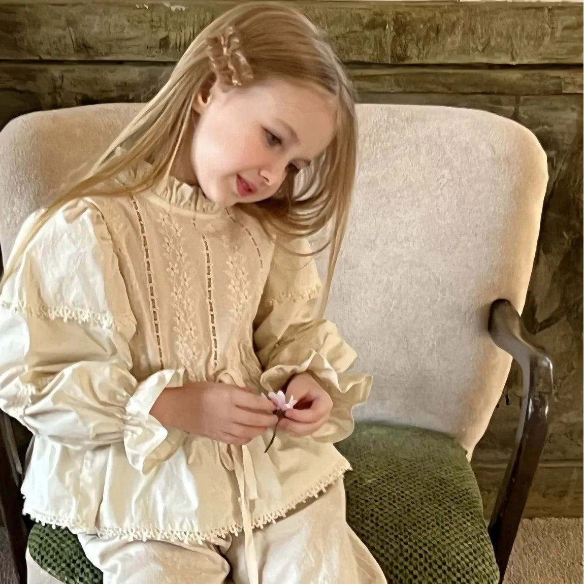 Girls Floral Embroidery Blouse
