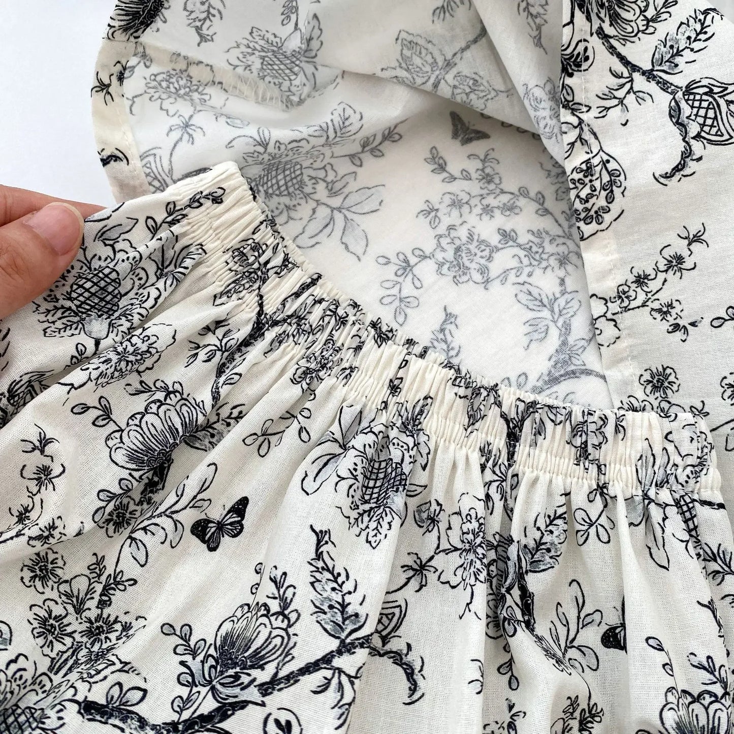 Black Floral Bow Collar Blouse Set