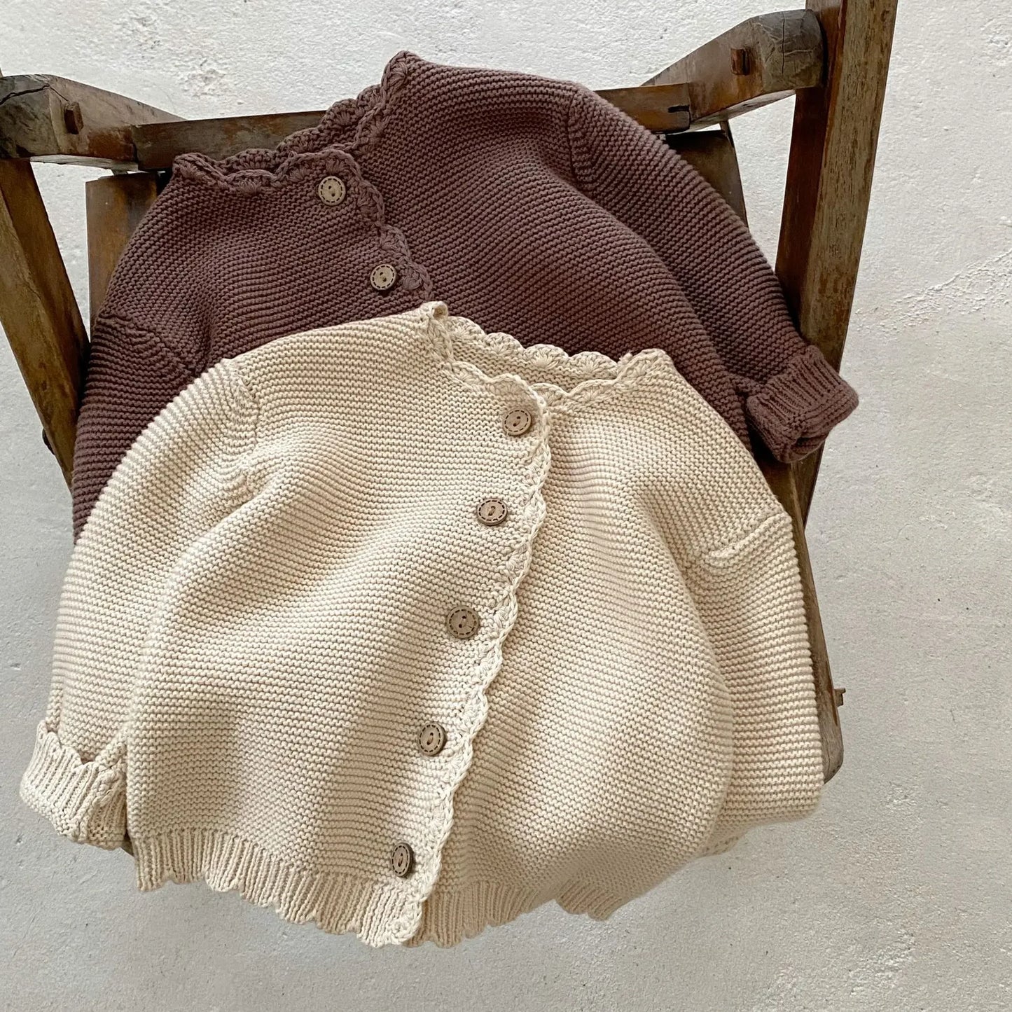 Knitted O-neck Cardigan
