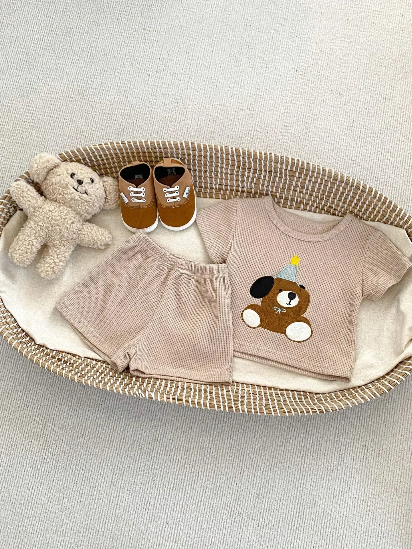 Waffle Knit Bear Embroidery Set