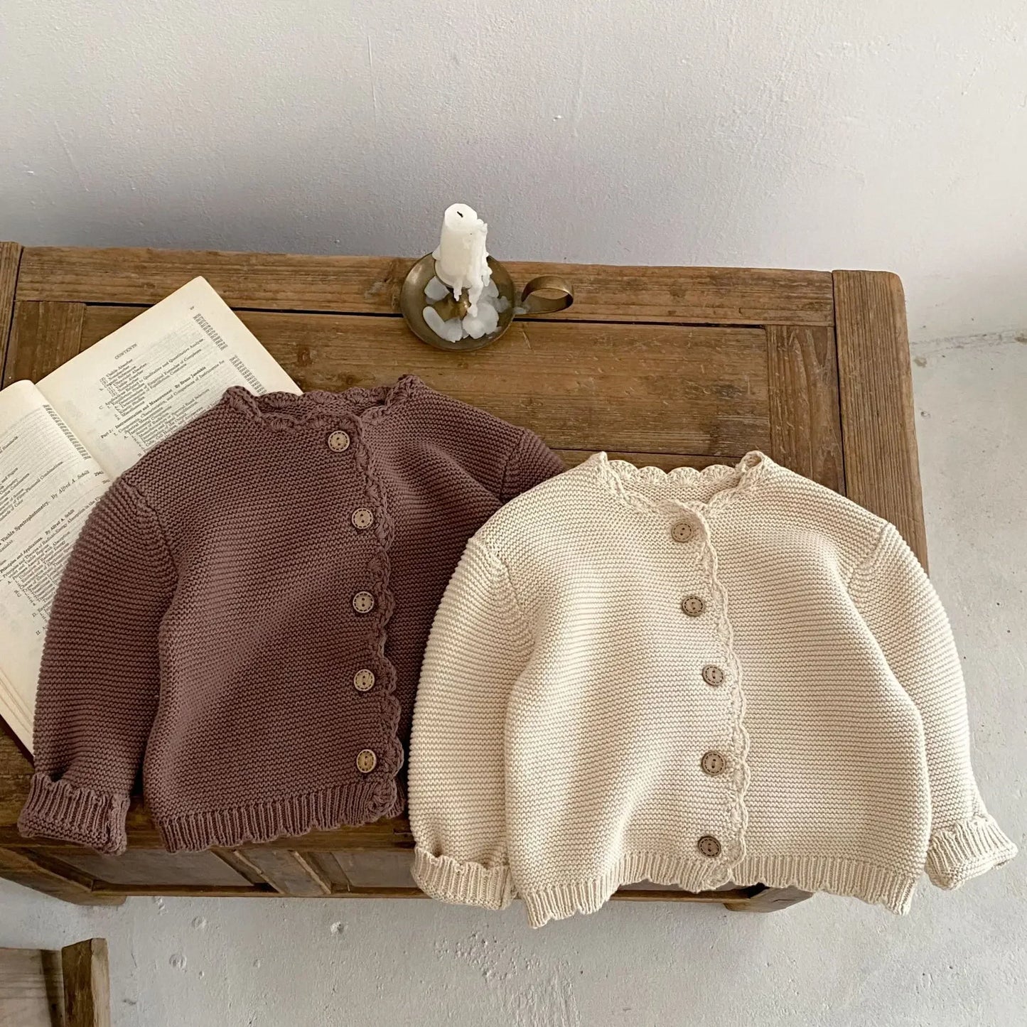 Knitted O-neck Cardigan