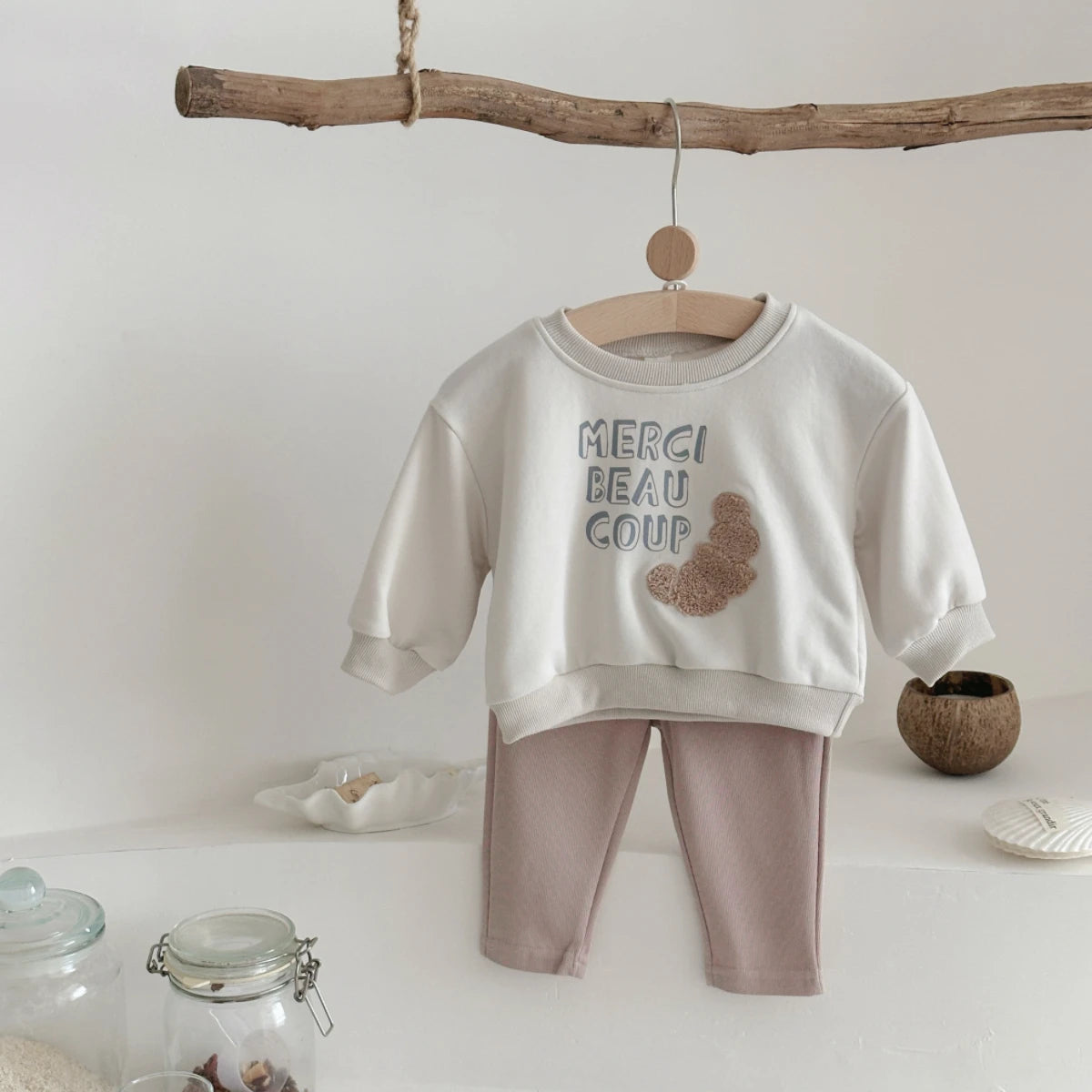 Beige Croissant Embroidery Set