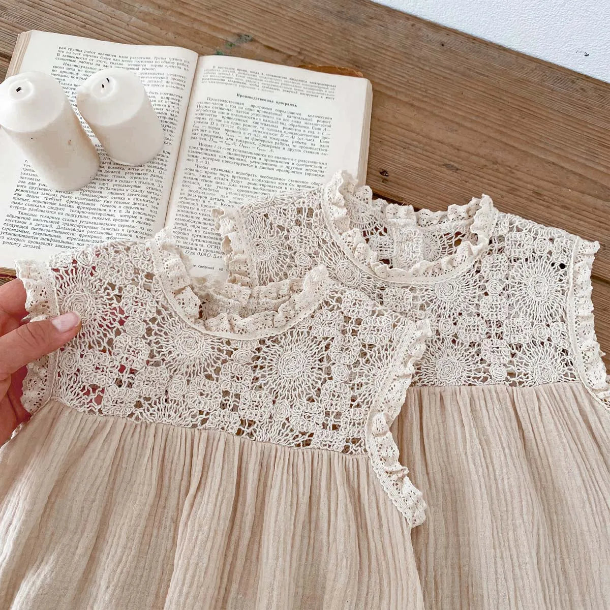 Sleeveless Cotton Lace Romper