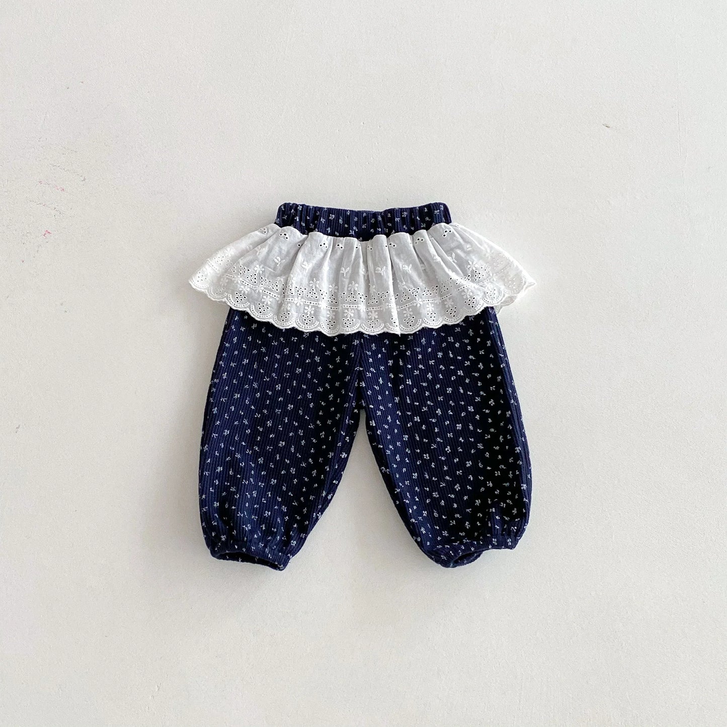 Floral Embroidery Laced Pants
