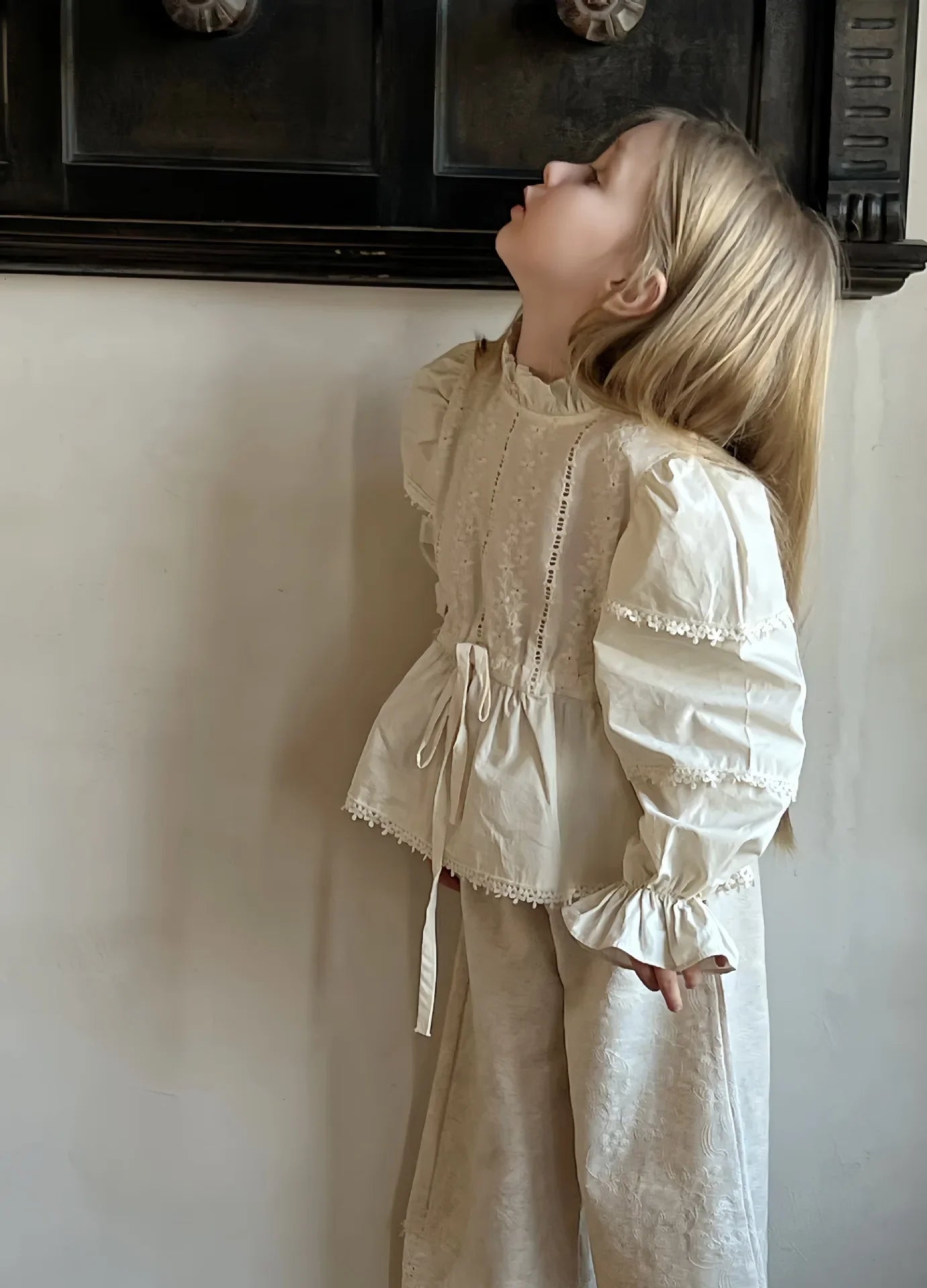 Girls Flower Embroidery Blouse