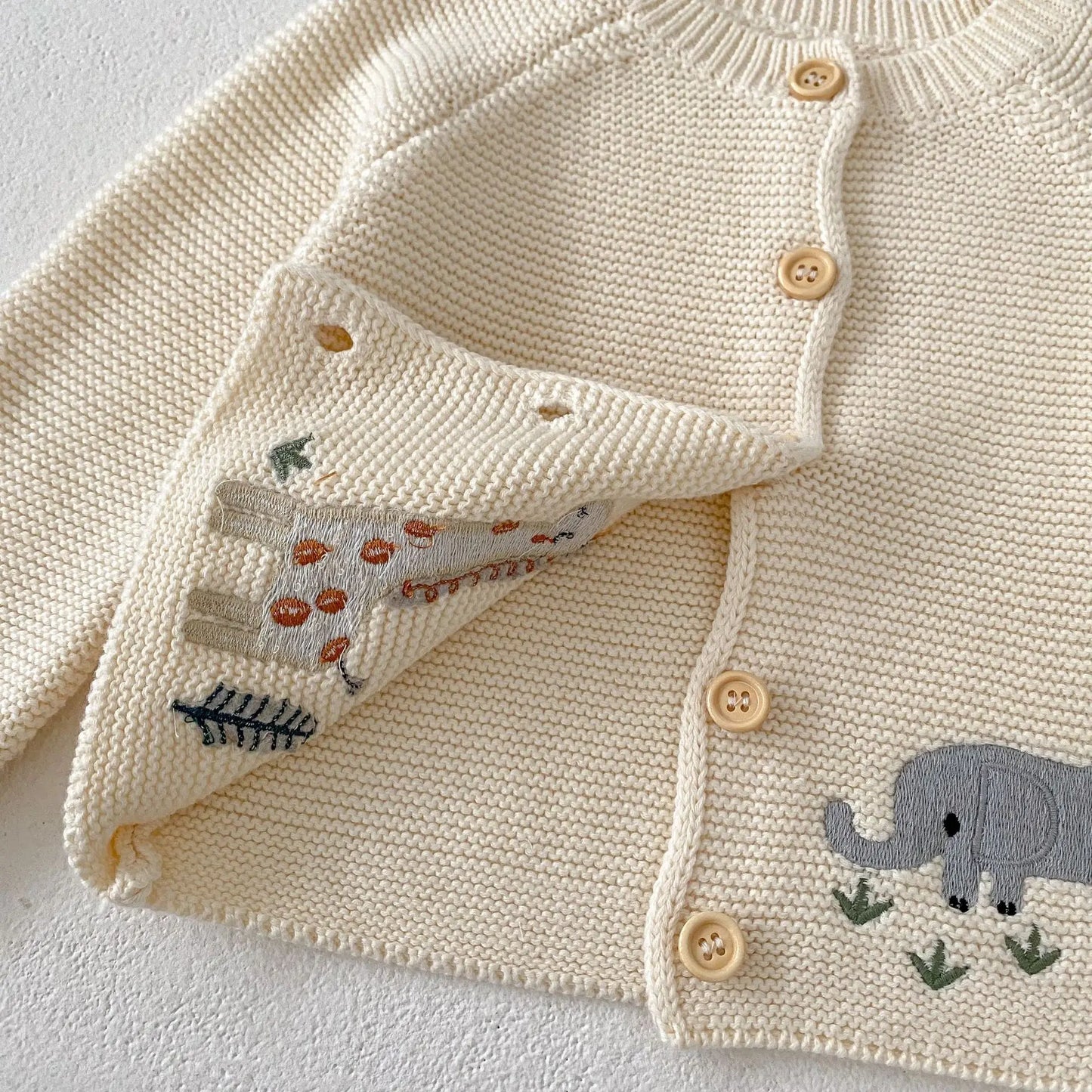 Giraffe Elephant Embroidery Knit Cardigan