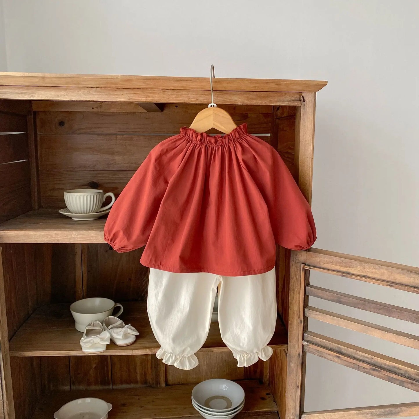 Red Bow Blouse Wide Set