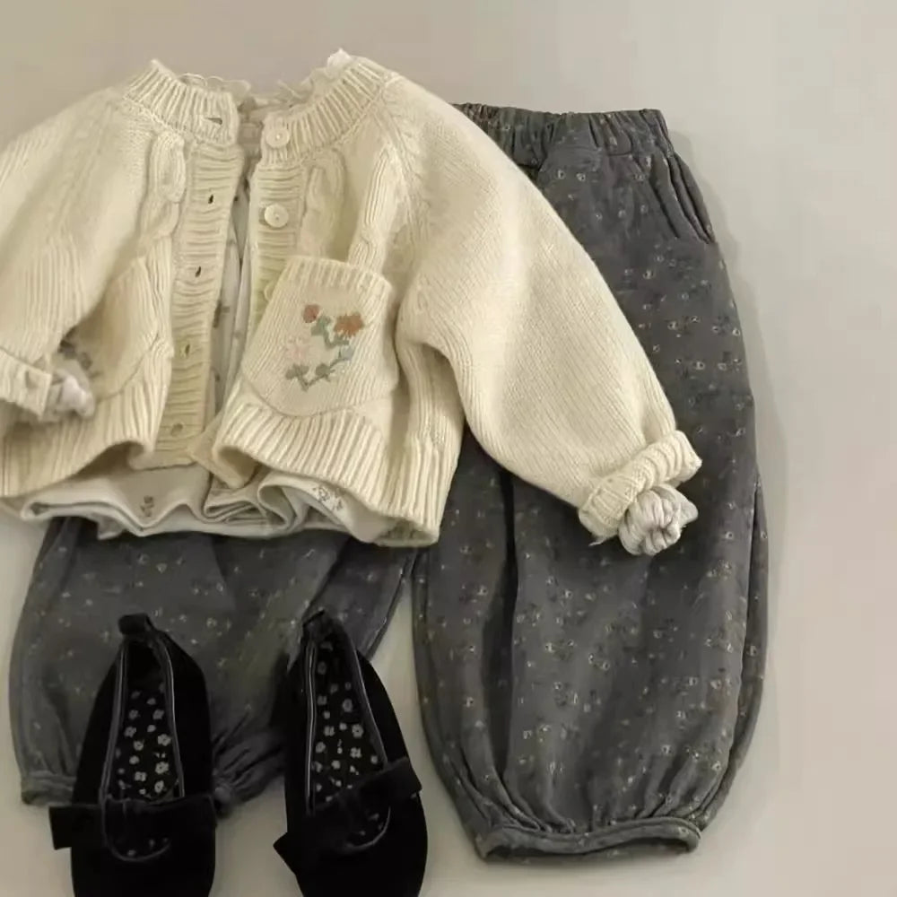 Girls Knitted Small Flowers Cardigan