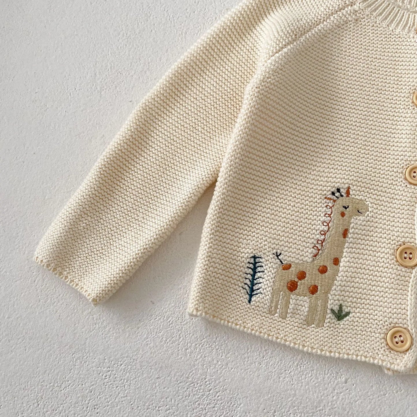 Giraffe Elephant Embroidery Knit Cardigan
